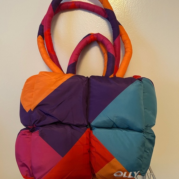 OLLY.  NWOT  Puffer Multicolor Women's Bag - Picture 2 of 5